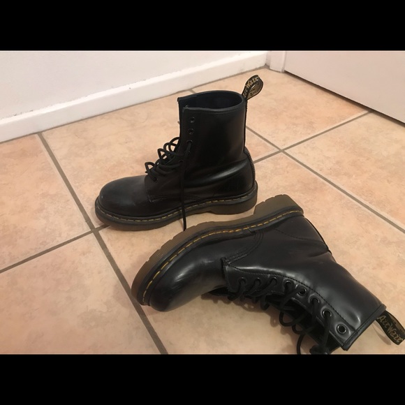 Dr. Martens Shoes - Size 7 Doc Martens